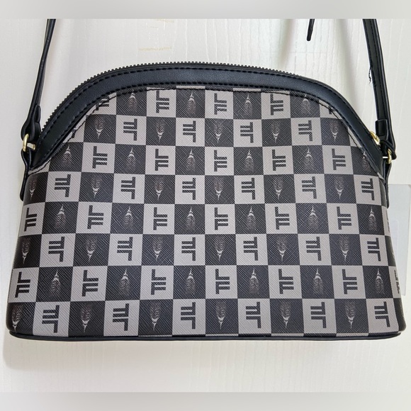 LONDON FOG ELLIE SIGNATURE CROSSBODY - Picture 2 of 15